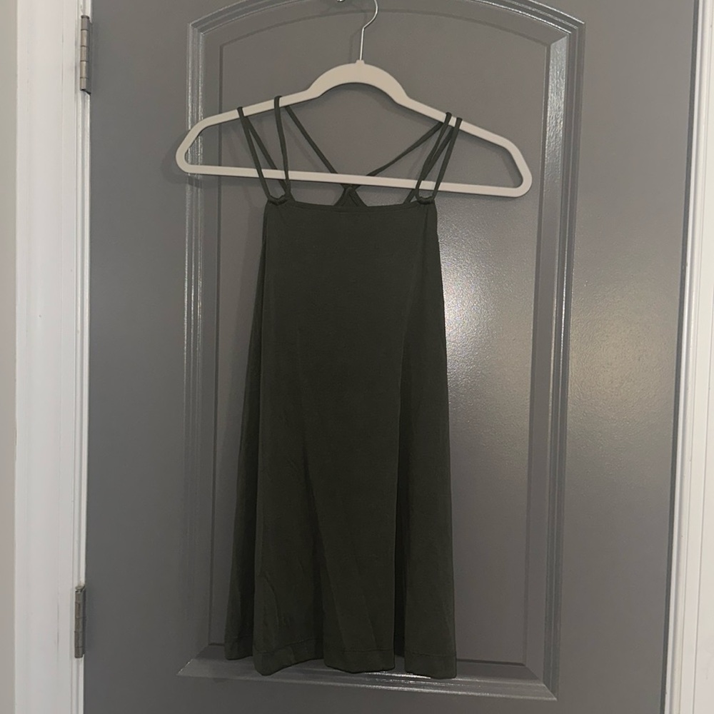 Loft strappy green tank!